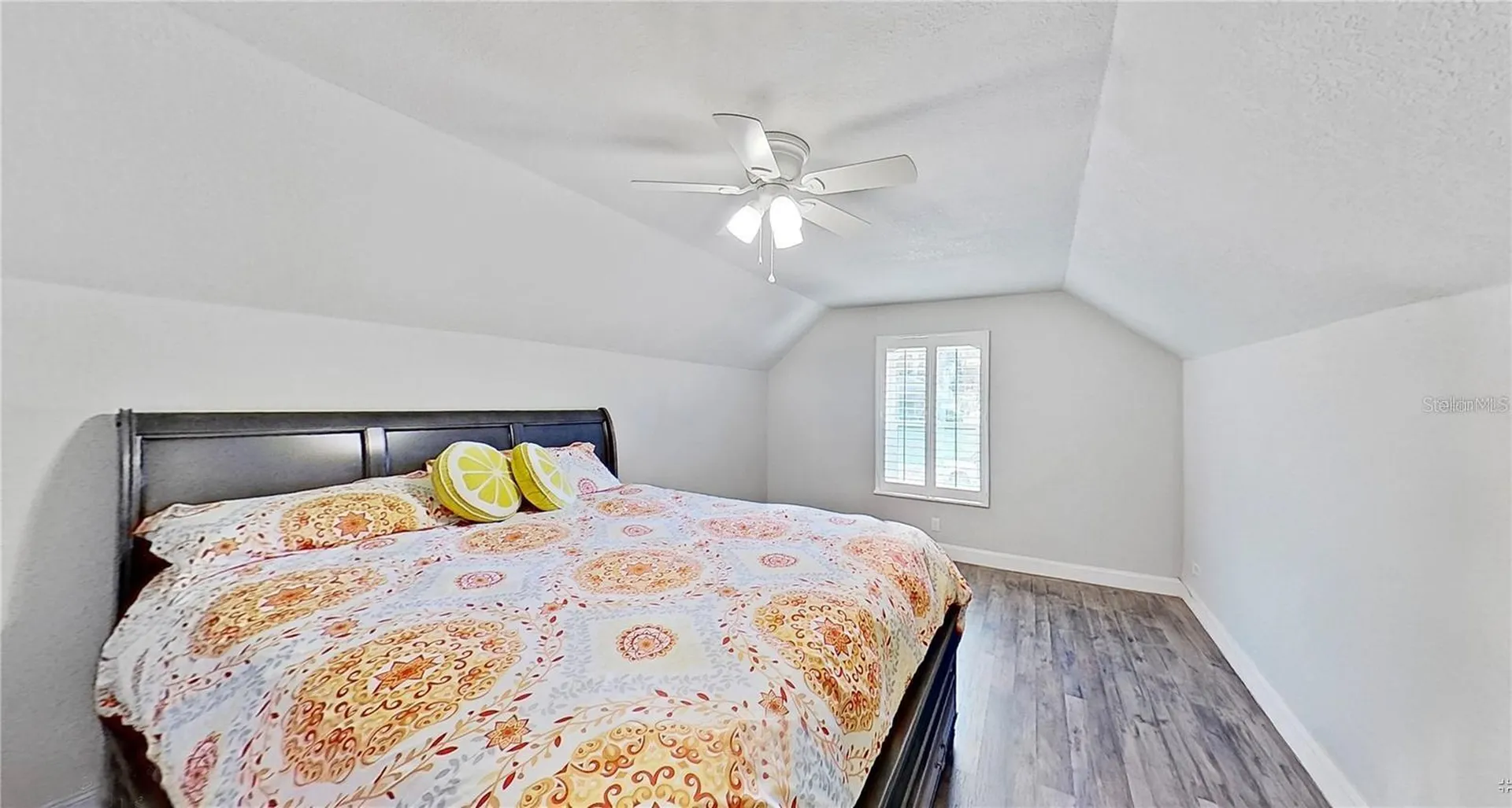 1923 Banning Beach Road Tavares FL 32778