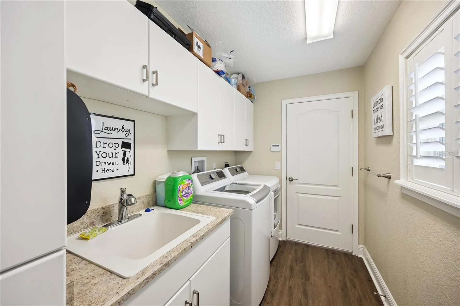 1923 Banning Beach Road Tavares FL 32778