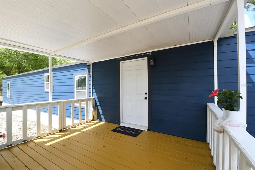 7457 NE Highway 349 Old Town FL 32680