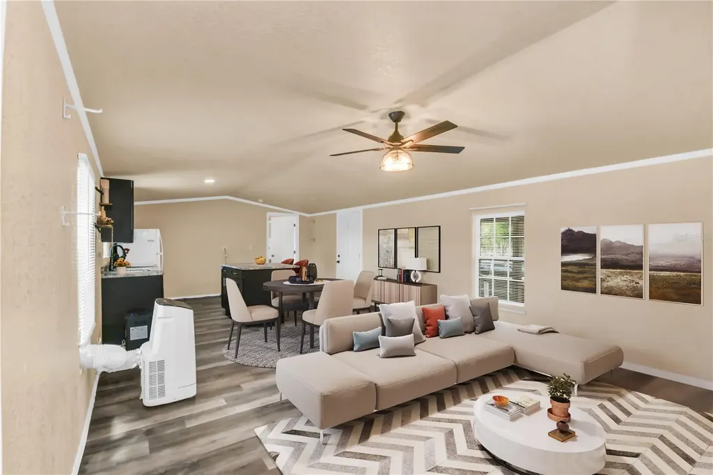 7457 NE Highway 349 Old Town FL 32680