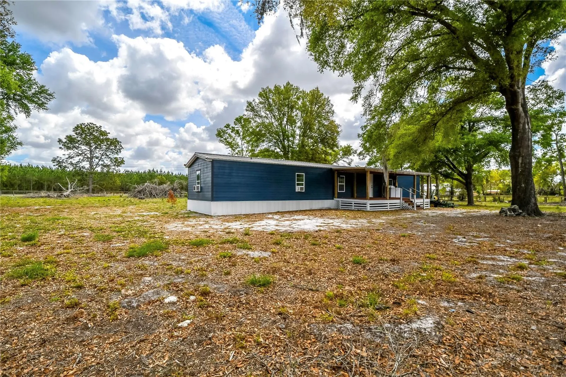 7457 NE Highway 349 Old Town FL 32680