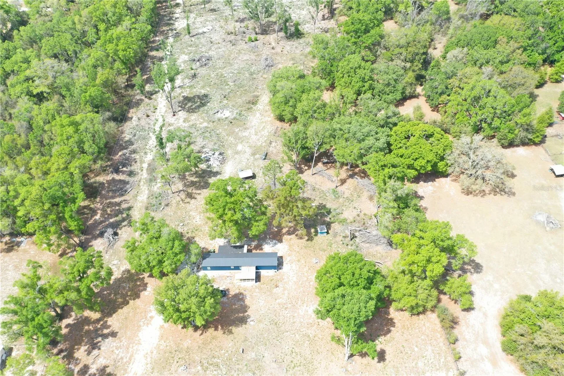 7457 NE Highway 349 Old Town FL 32680