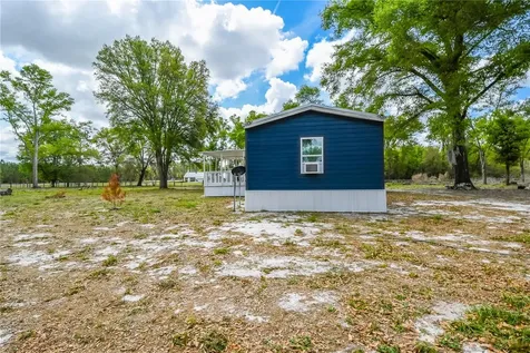 7457 NE Highway 349 Old Town FL 32680