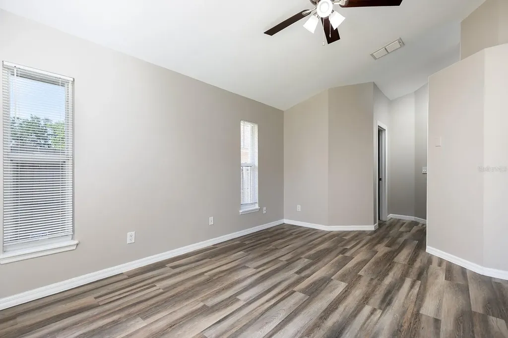 1637 N Lakewood Avenue Ocoee FL 34761