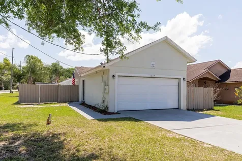 1637 N Lakewood Avenue Ocoee FL 34761