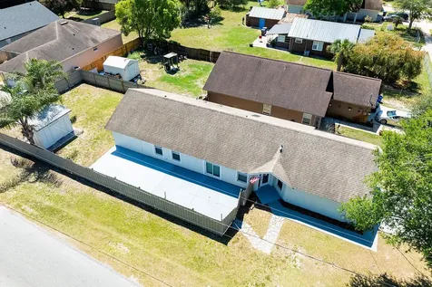 1637 N Lakewood Avenue Ocoee FL 34761