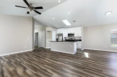 1637 N Lakewood Avenue Ocoee FL 34761