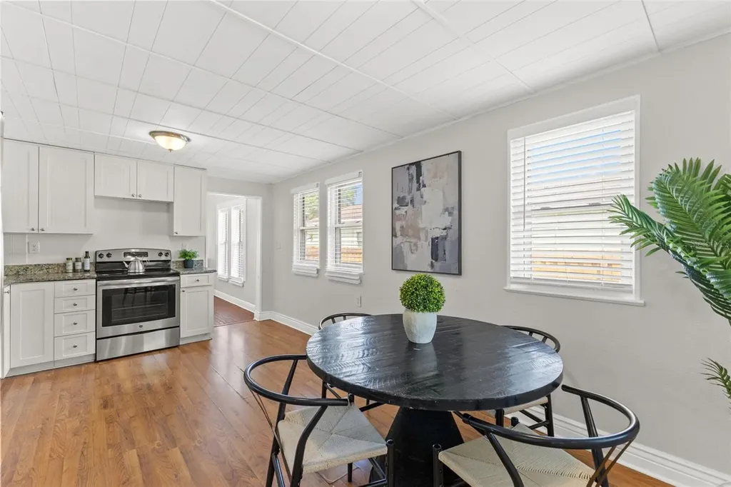 318 W Osborne Avenue Tampa FL 33603