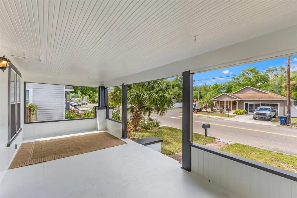 318 W Osborne Avenue Tampa FL 33603