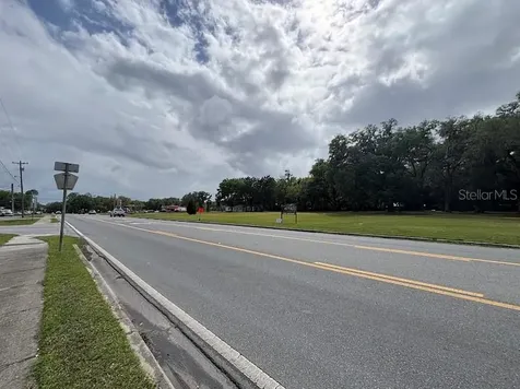 11471 E Highway 316 Fort Mc Coy FL 32134