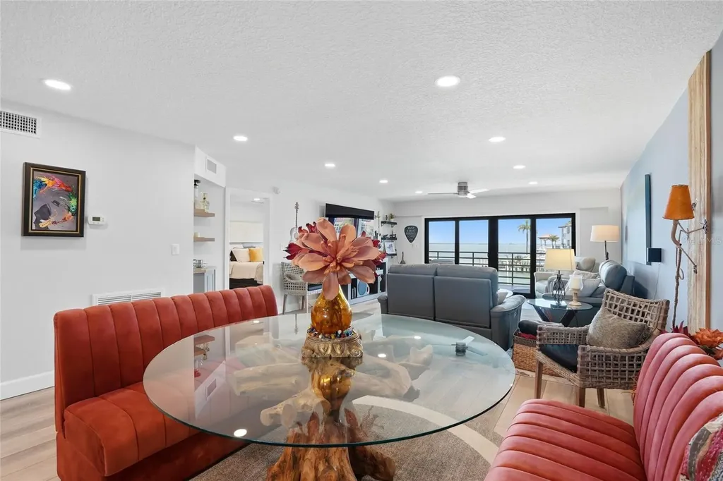 363 Pinellas Bayway S Tierra Verde FL 33715