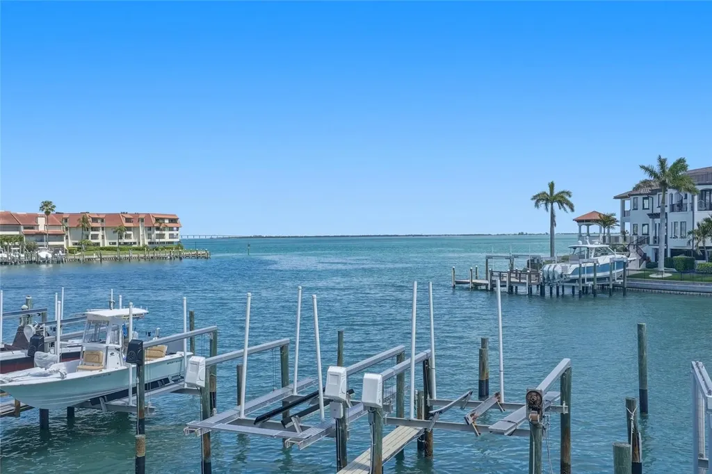 363 Pinellas Bayway S Tierra Verde FL 33715