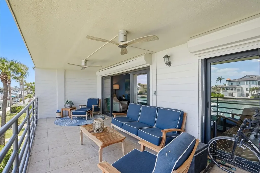 363 Pinellas Bayway S Tierra Verde FL 33715