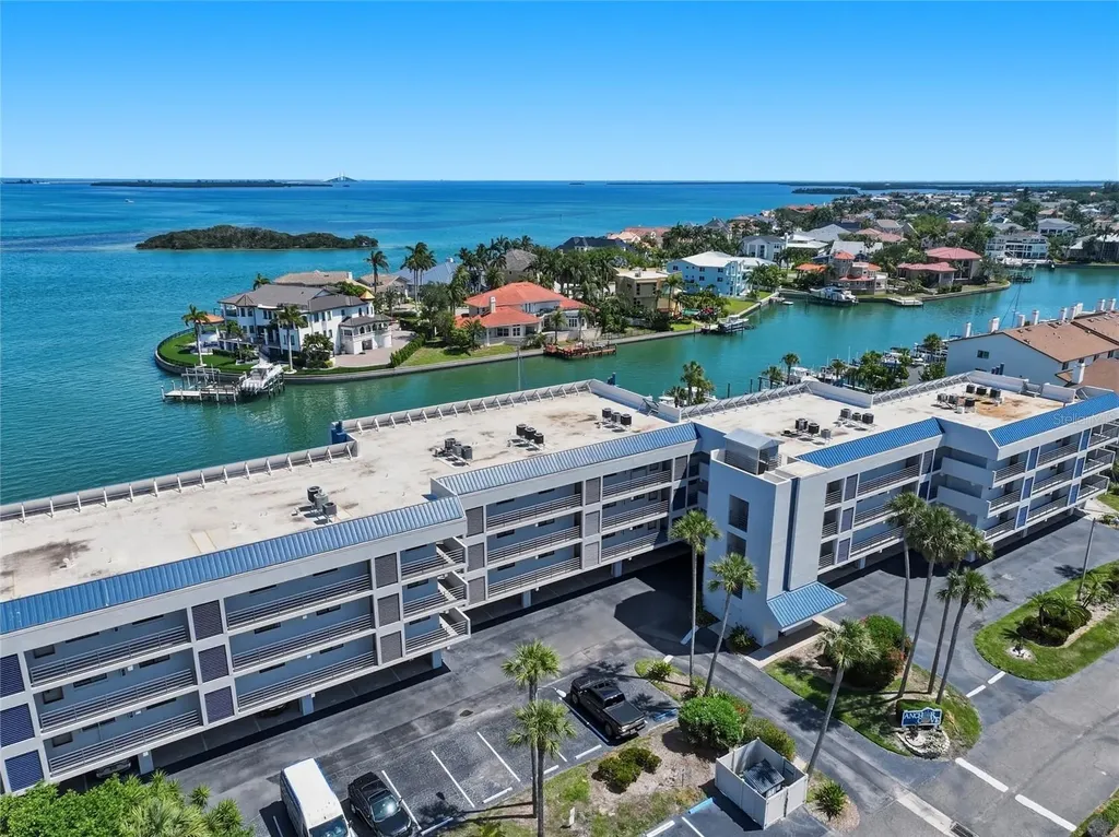 363 Pinellas Bayway S Tierra Verde FL 33715