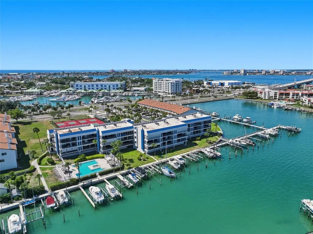 363 Pinellas Bayway S Tierra Verde FL 33715