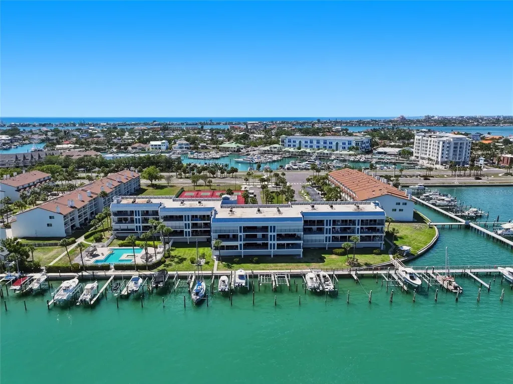 363 Pinellas Bayway S Tierra Verde FL 33715