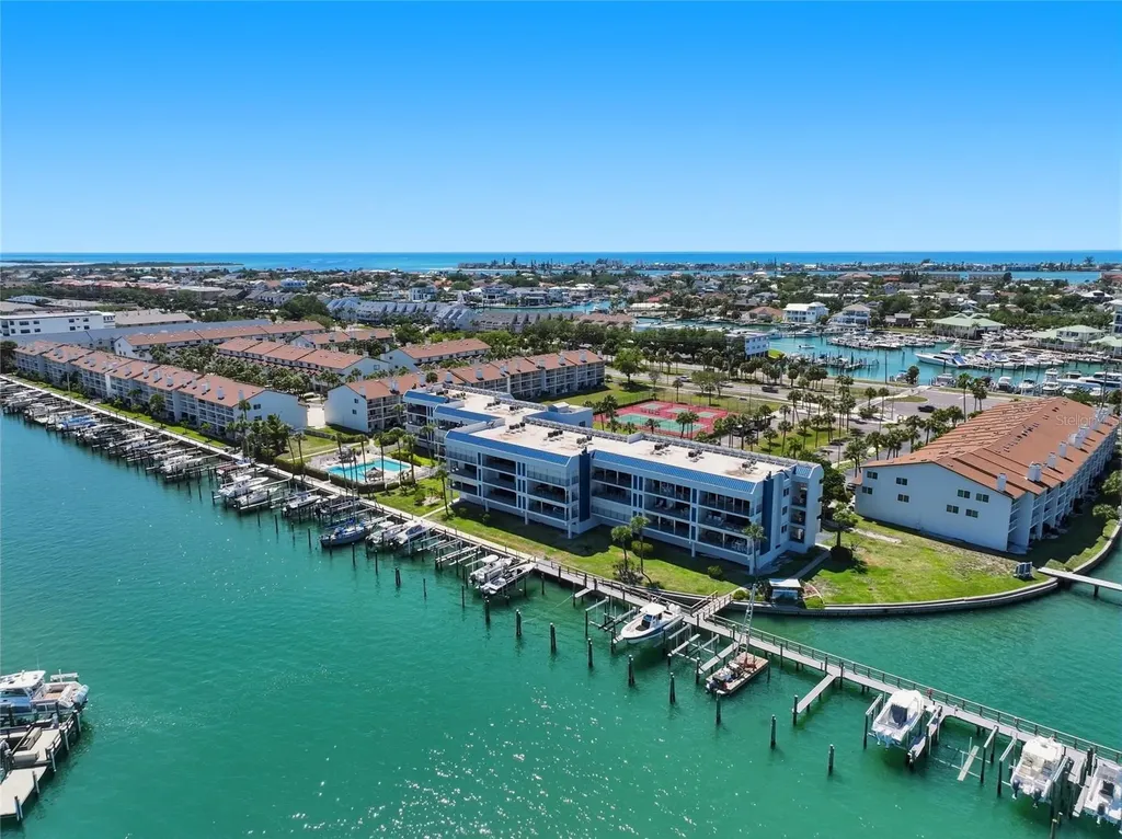 363 Pinellas Bayway S Tierra Verde FL 33715