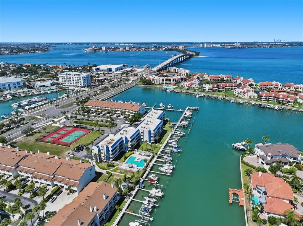 363 Pinellas Bayway S Tierra Verde FL 33715