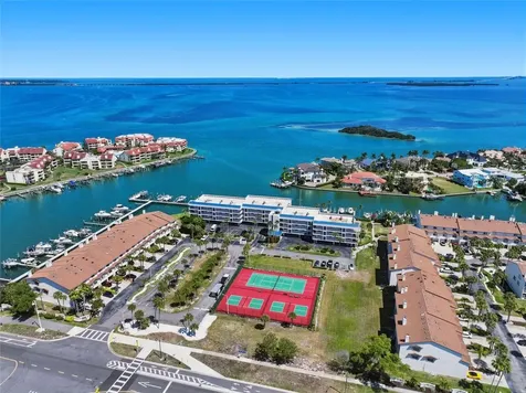 363 Pinellas Bayway S Tierra Verde FL 33715