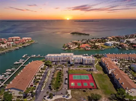 363 Pinellas Bayway S Tierra Verde FL 33715