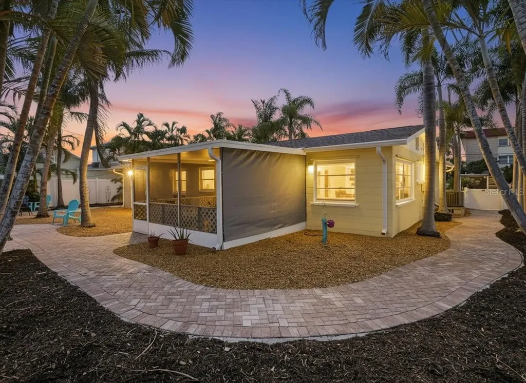 3014 58th Street S Gulfport FL 33707