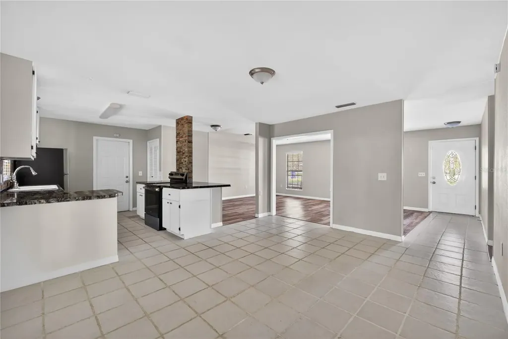 1334 Stately Oaks Drive NW Winter Haven FL 33881