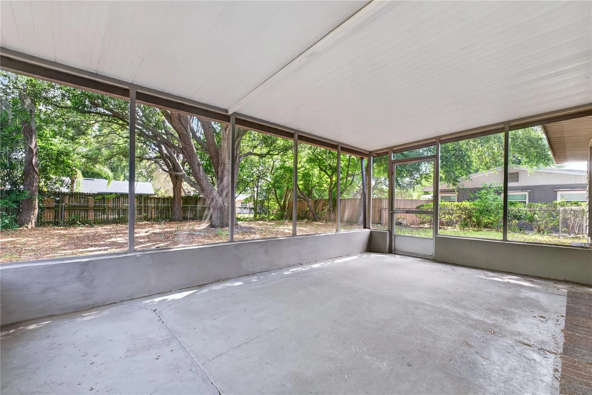 1334 Stately Oaks Drive NW Winter Haven FL 33881