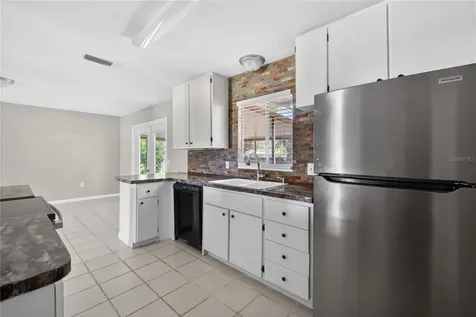1334 Stately Oaks Drive NW Winter Haven FL 33881