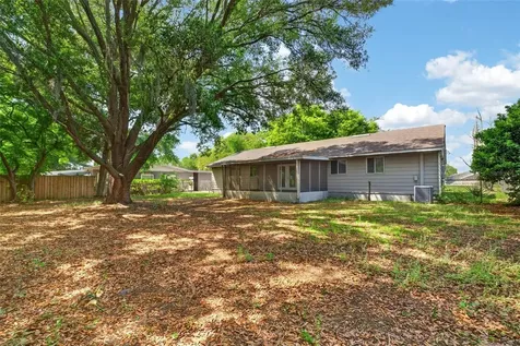 1334 Stately Oaks Drive NW Winter Haven FL 33881