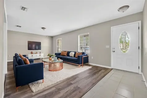 1334 Stately Oaks Drive NW Winter Haven FL 33881
