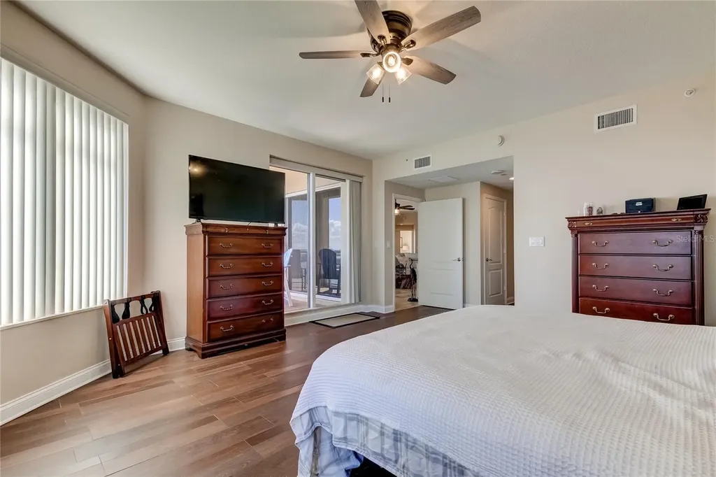 521 Mandalay Avenue Clearwater Beach FL 33767