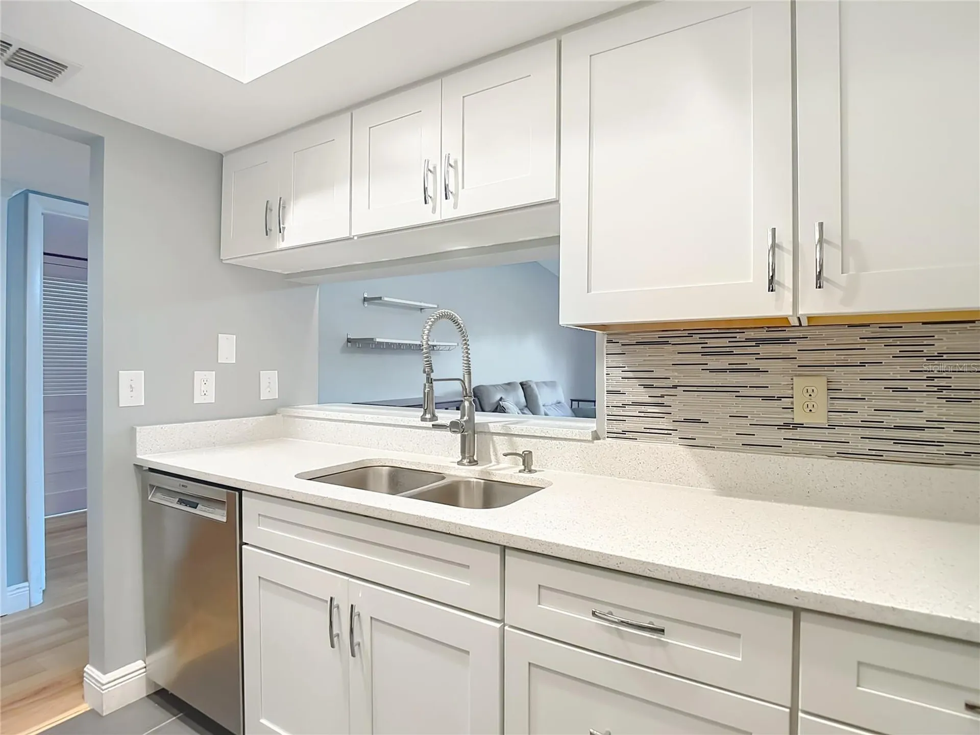 2587 Countryside Boulevard Clearwater FL 33761