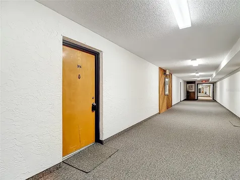 2587 Countryside Boulevard Clearwater FL 33761