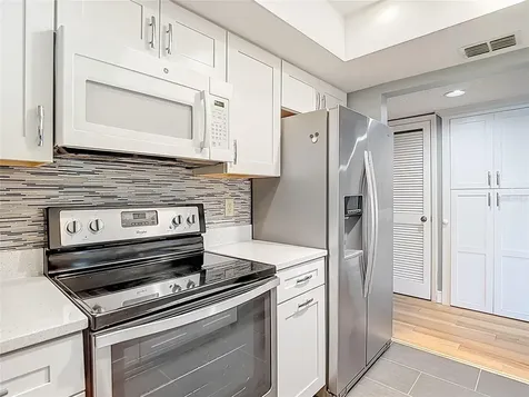 2587 Countryside Boulevard Clearwater FL 33761