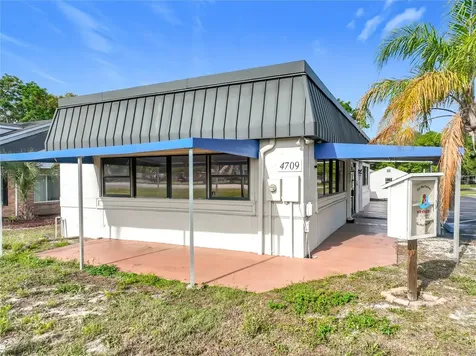 4709 N Highway 19a Mount Dora FL 32757