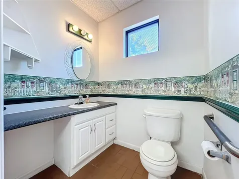 4709 N Highway 19a Mount Dora FL 32757