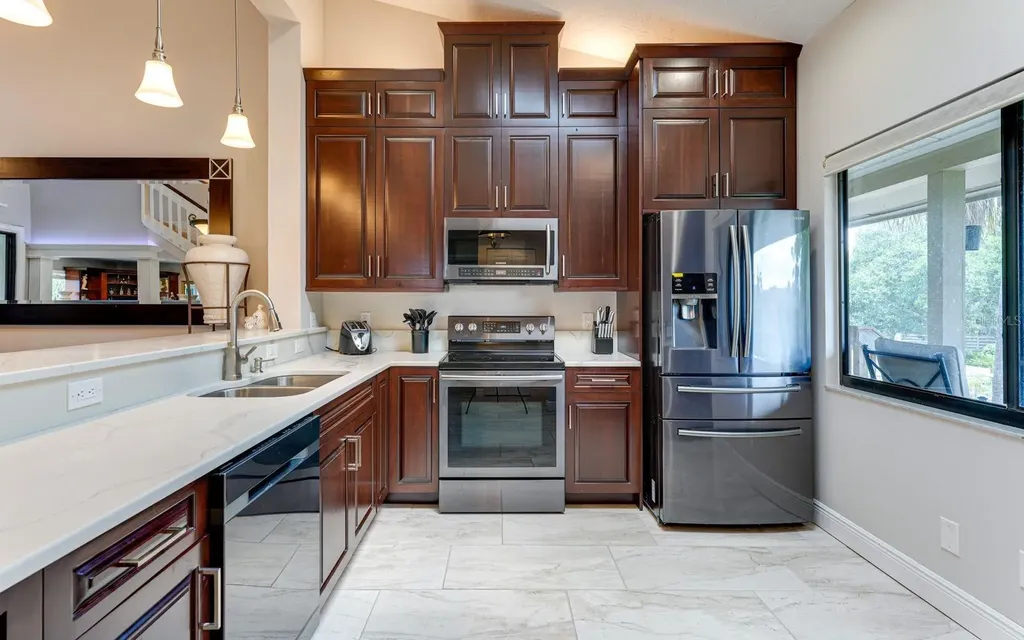 5369 Lake Arrowhead Trail Sarasota FL 34231