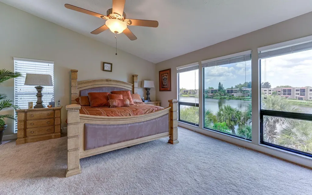 5369 Lake Arrowhead Trail Sarasota FL 34231