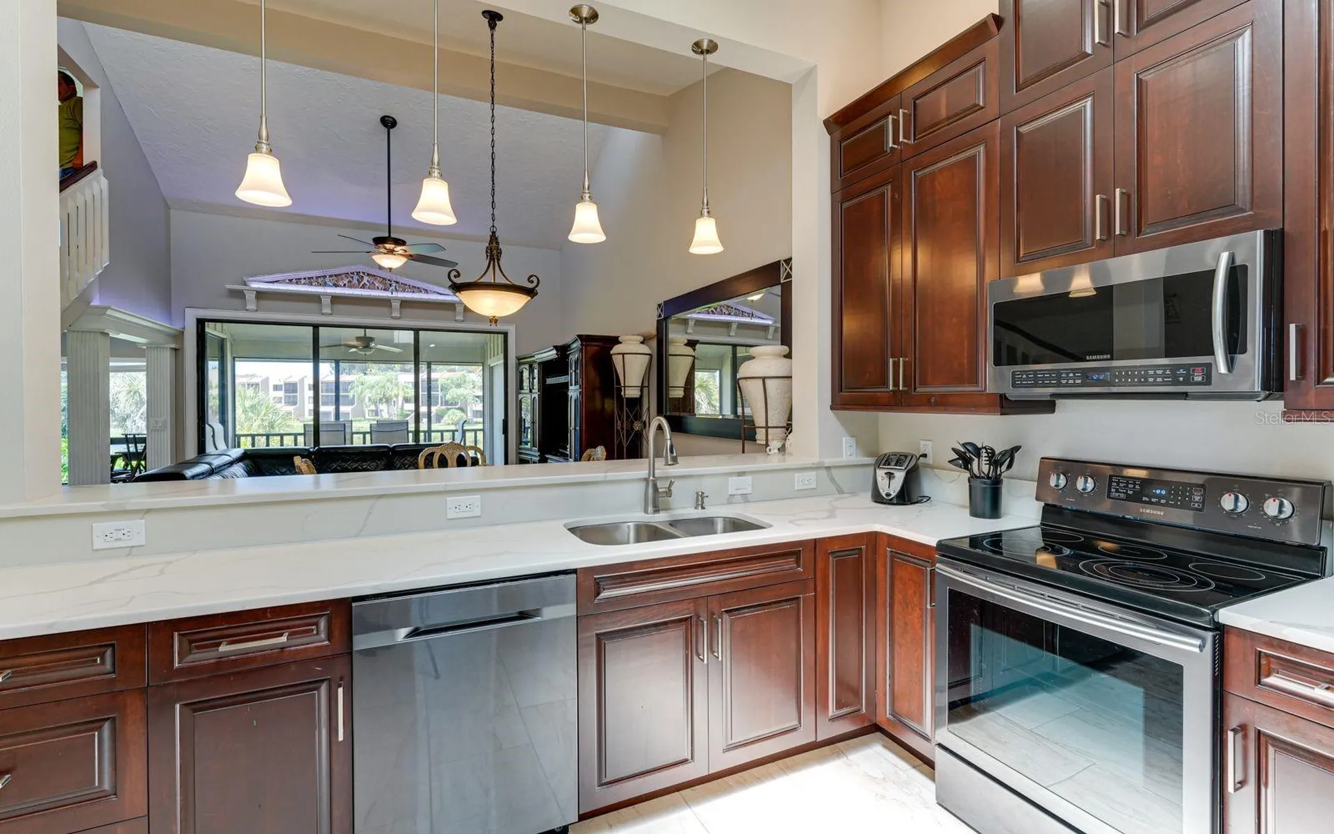 5369 Lake Arrowhead Trail Sarasota FL 34231