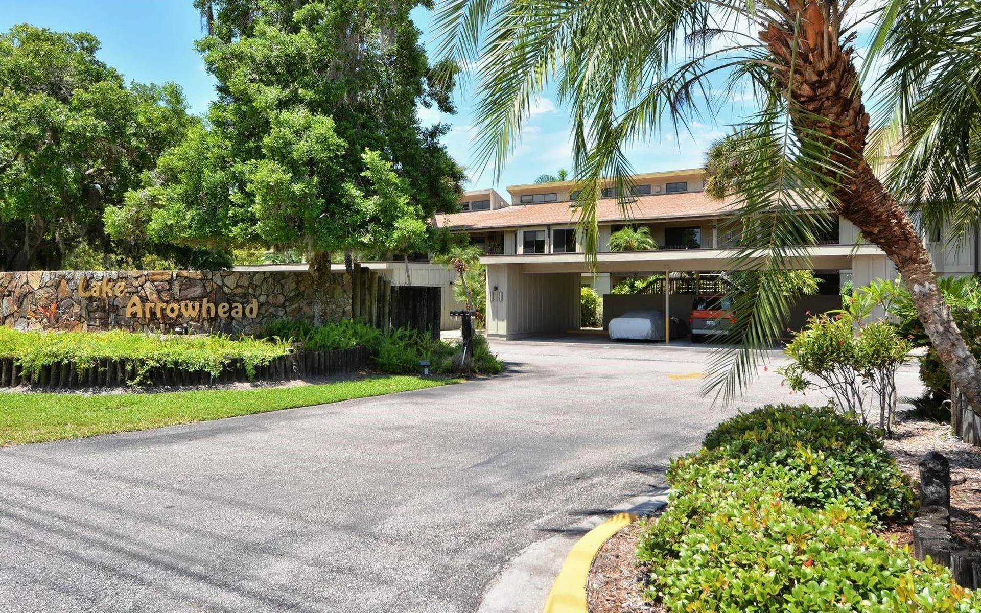5369 Lake Arrowhead Trail Sarasota FL 34231