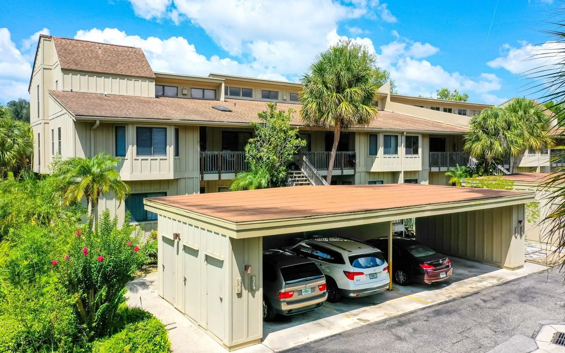5369 Lake Arrowhead Trail Sarasota FL 34231