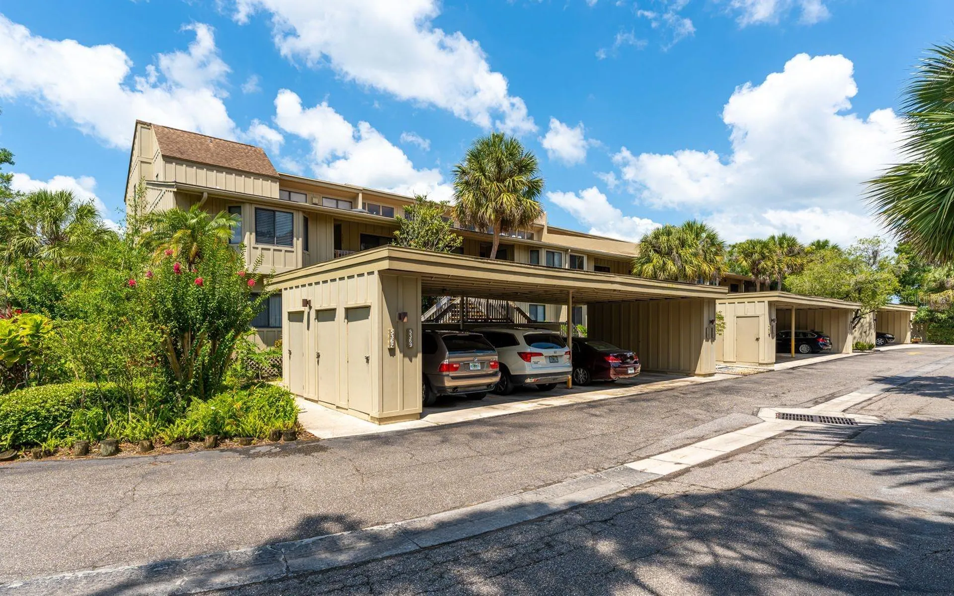 5369 Lake Arrowhead Trail Sarasota FL 34231