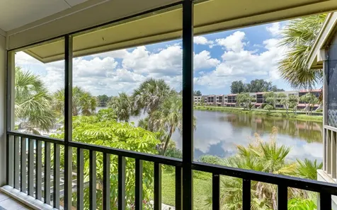 5369 Lake Arrowhead Trail Sarasota FL 34231
