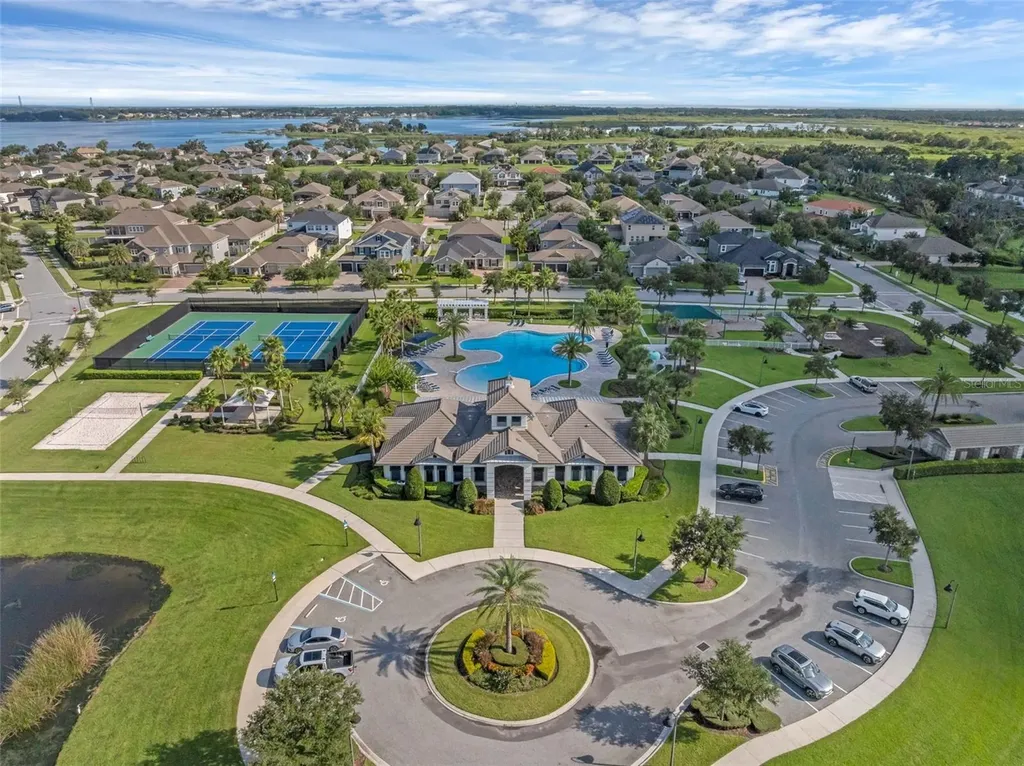15196 Lake Claire Overlook Drive Winter Garden FL 34787