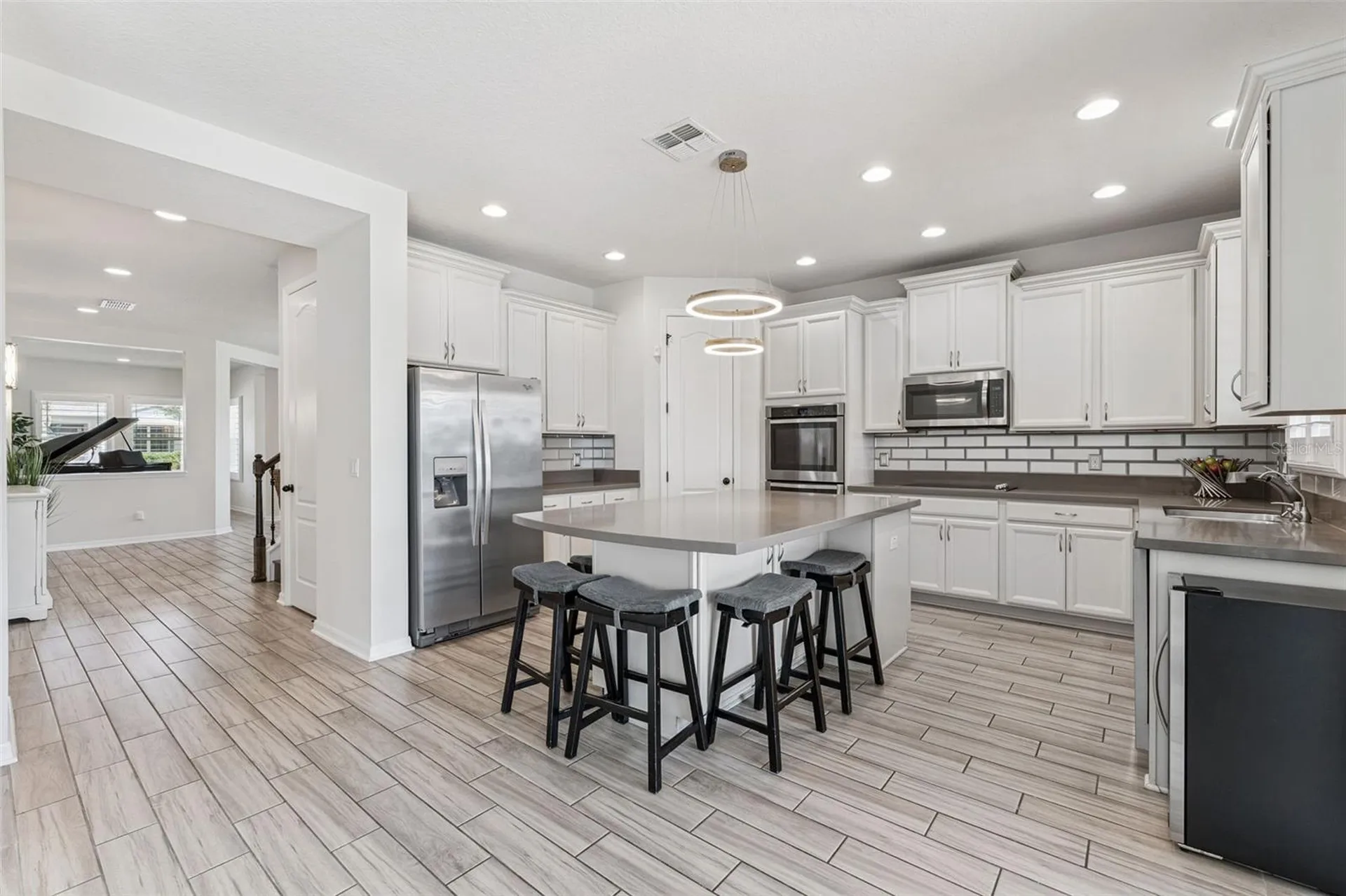 15196 Lake Claire Overlook Drive Winter Garden FL 34787