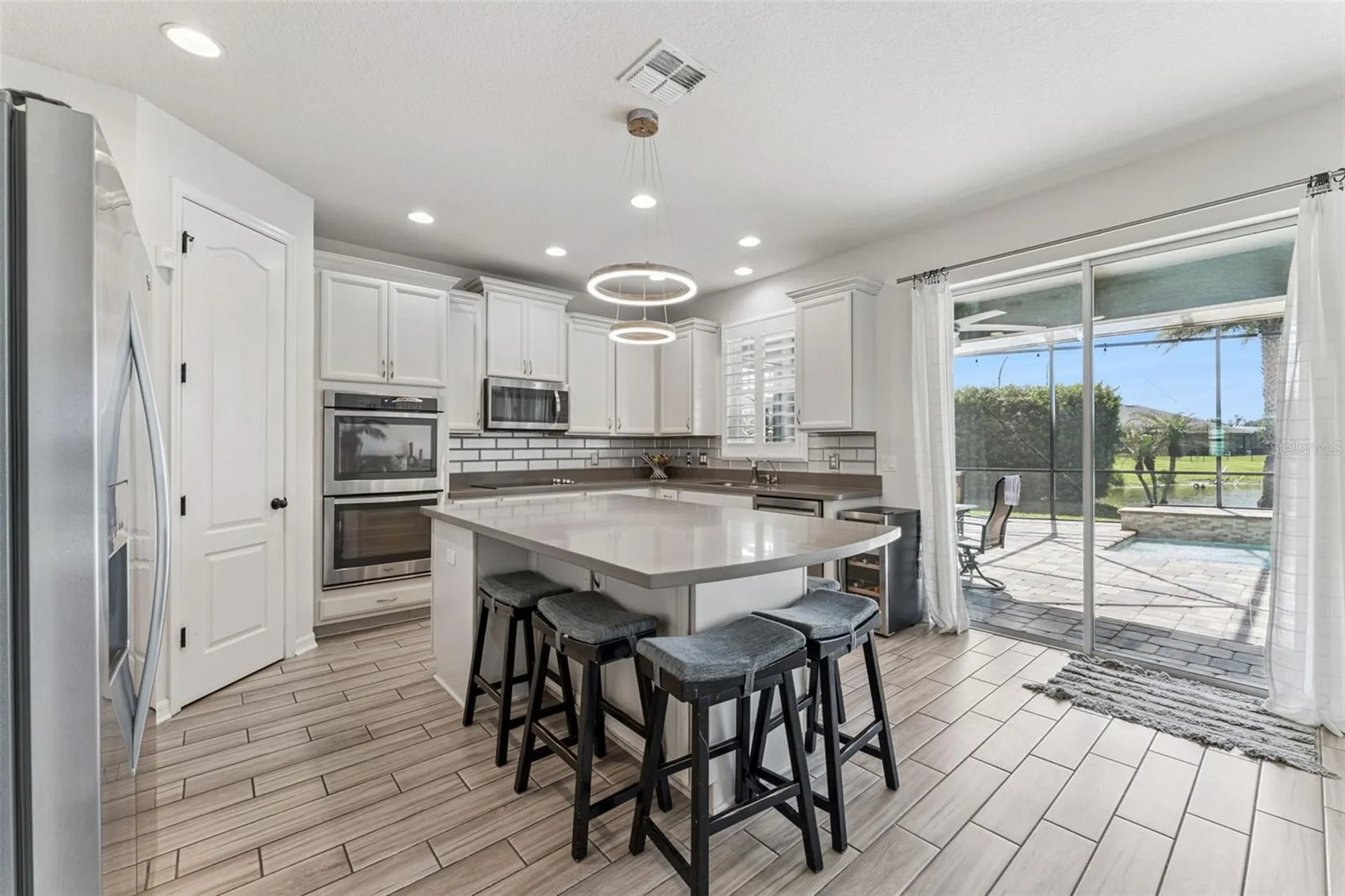 15196 Lake Claire Overlook Drive Winter Garden FL 34787