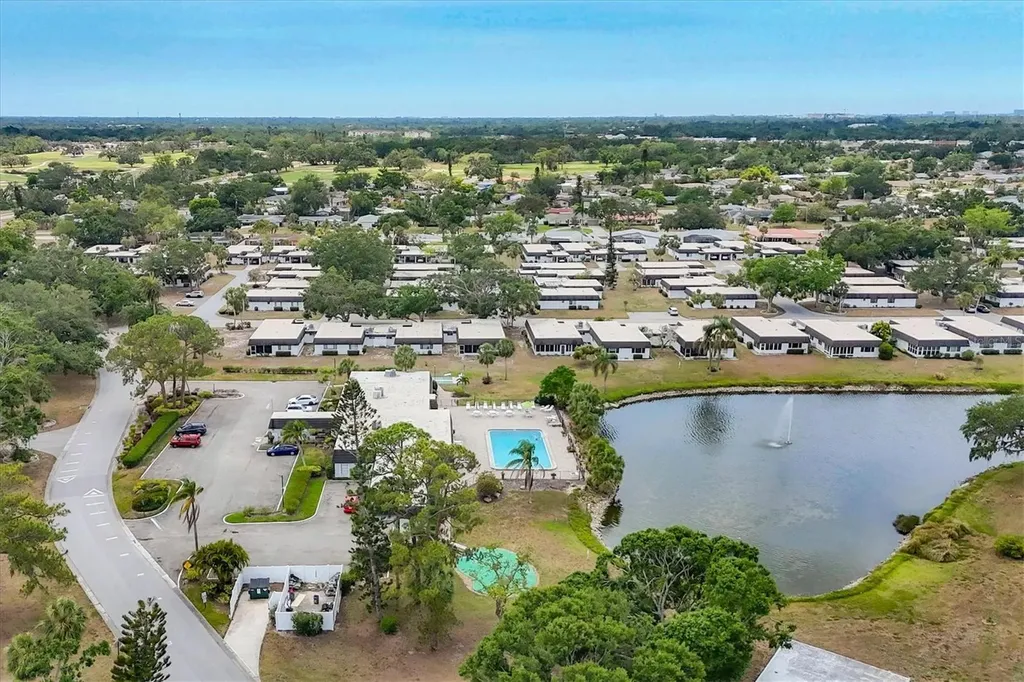 1333 Glen Oaks Drive E Sarasota FL 34232