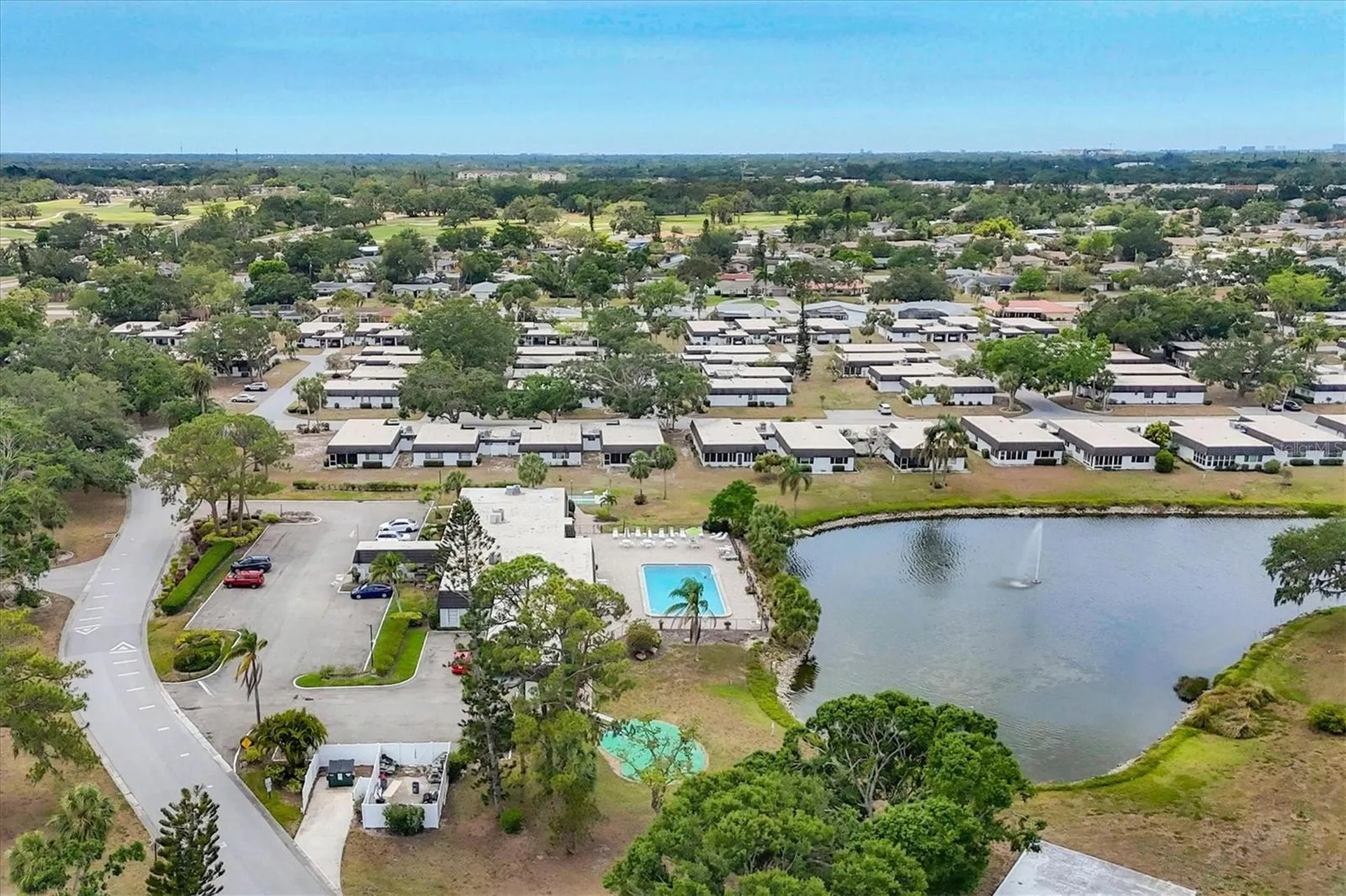 1333 Glen Oaks Drive E Sarasota FL 34232