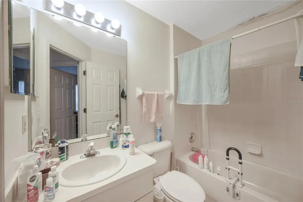 519 Summer Sails Drive Valrico FL 33594