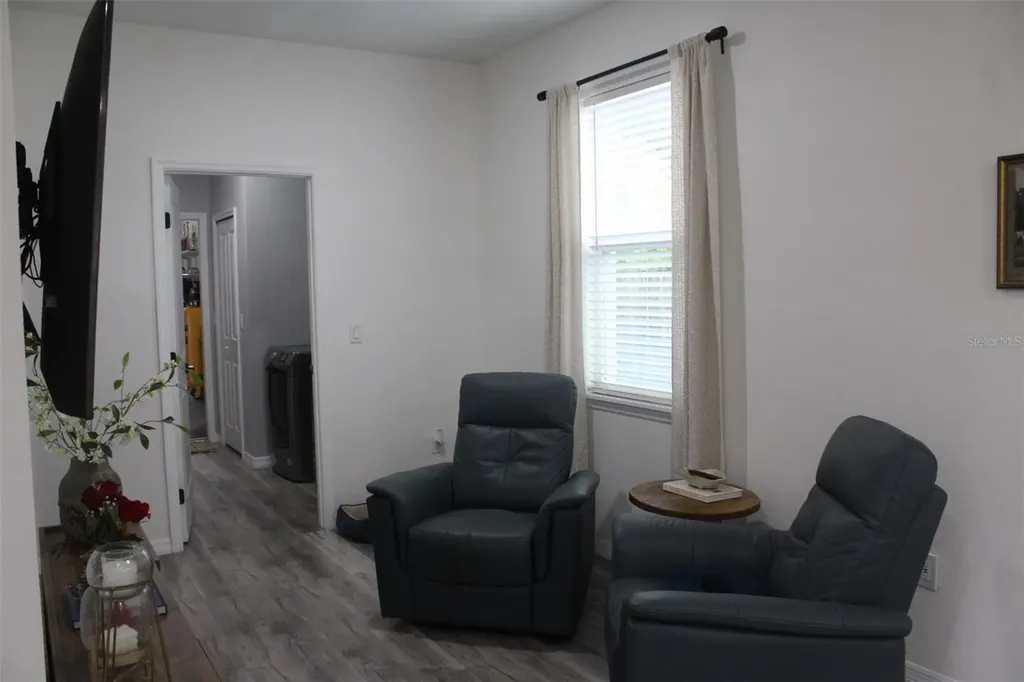 820 Pecan Avenue Sanford FL 32771